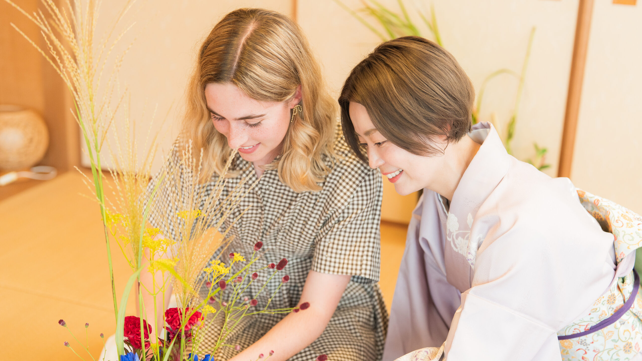 Ikebana Wellness Experience in Tokyo near Shinjuku